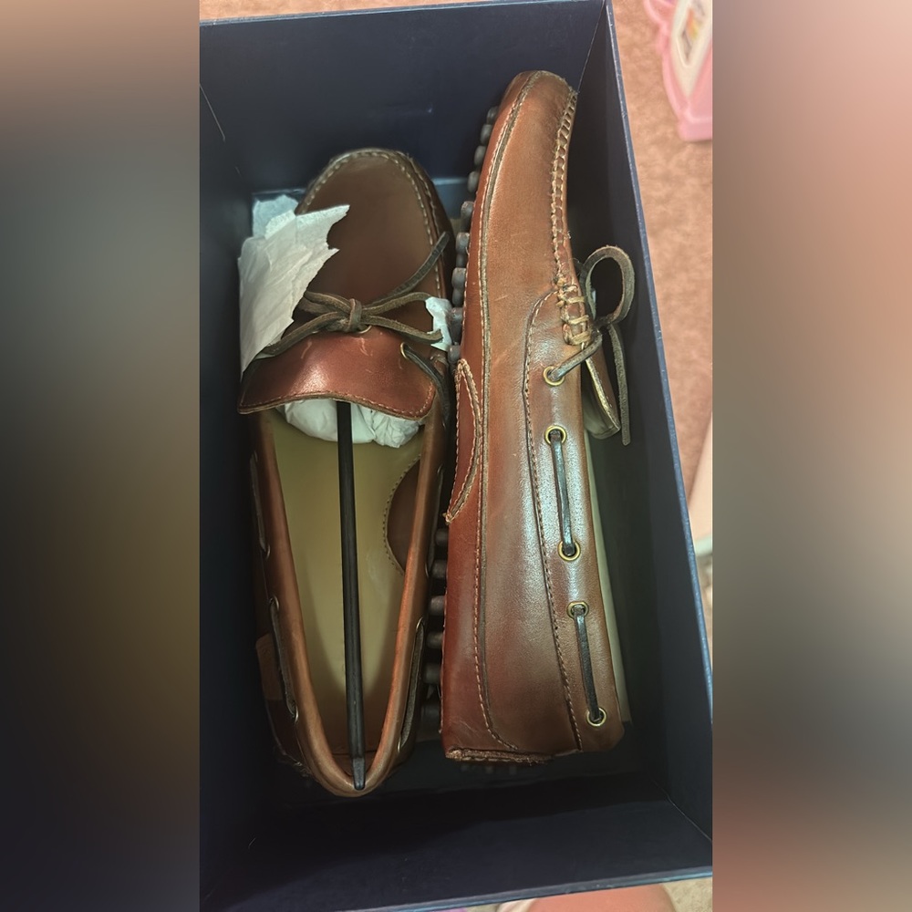 Never worn Cole haans